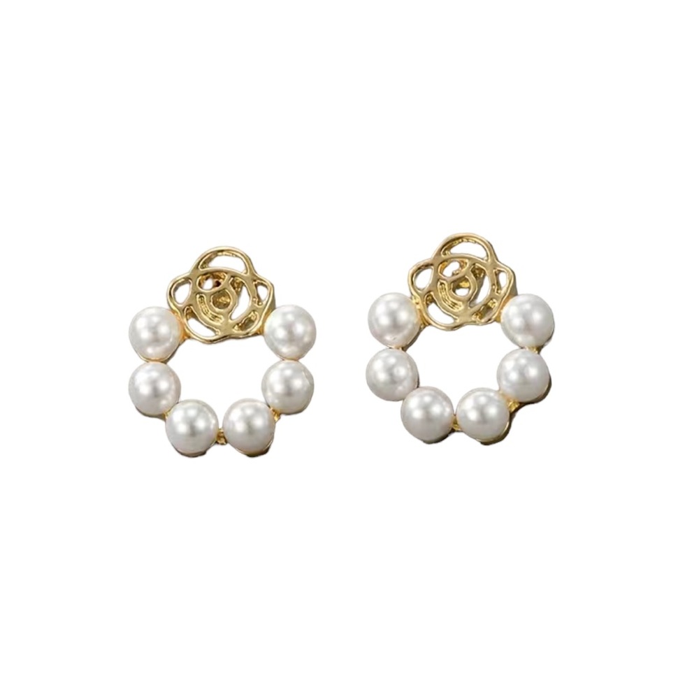 Baroque Style Round Pearl and Gold Stud Earrings